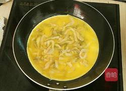 榨菜煎鸡蛋的做法图解4
