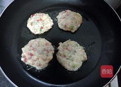 土豆鲜虾饼的做法图解7