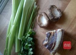 三香炒肉片的做法图解1