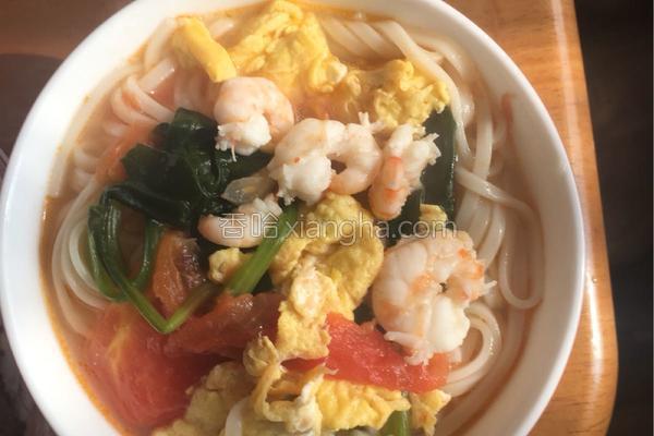 虾仁西红柿鸡蛋面的做法_虾仁西红柿鸡蛋面的