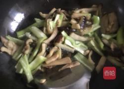 茄丝拌面的做法图解6