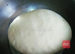 生煎包的做法图解1