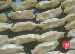 三陷锅贴的做法图解6
