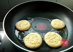 奶香玉米煎饼的做法图解8
