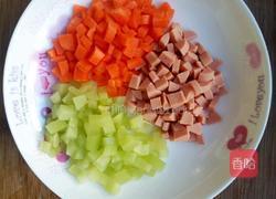三色炒饭的做法图解2