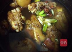 酱猪手的做法图解2