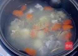 马蹄胡萝卜排骨汤的做法图解4