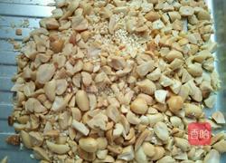 花生芝麻牛轧糖的做法图解2