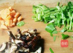 香菇鸡肉粥的做法图解6