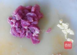 青椒炒肉的做法图解1