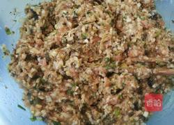 韭菜莲菜饺子的做法图解5
