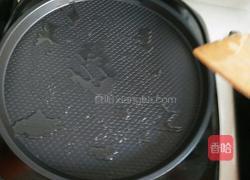 鸡蛋肉松饼（电饼铛版)的做法图解4