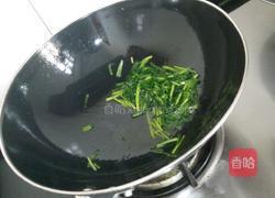 煸韭菜龙须汤面的做法图解4
