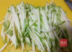 清炒云南小瓜的做法图解3