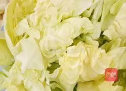 炒包菜的做法图解3