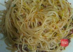 凉拌绿豆芽的做法图解3
