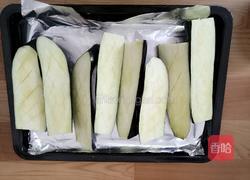 蒜烤茄子的做法图解1