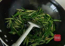 农家小炒肉的做法图解3