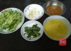 东北炸酱面的做法图解2