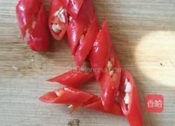 炒海鲜菇胡萝卜绿豆芽的做法图解5