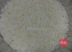 腊味煲仔饭的做法图解2