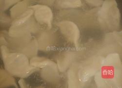 白菜虾仁饺子的做法图解6