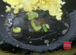尖椒炒鸡蛋的做法图解5