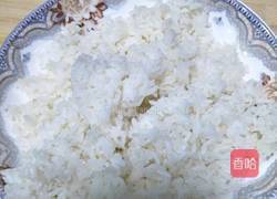 香煎米饭饼的做法图解1