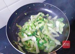 辣炒长白菜的做法图解8