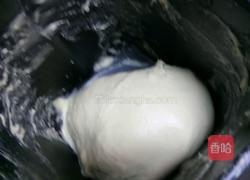 奶香面包的做法图解3