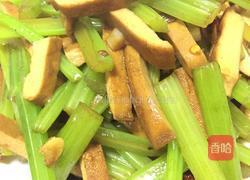 芹菜炒香干的做法图解9