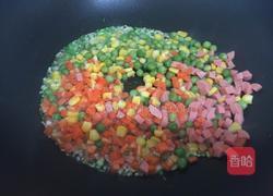 什锦炒饭的做法图解4