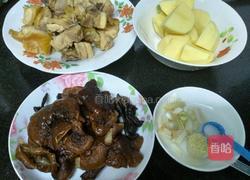 土豆蘑菇炖鸡的做法图解7