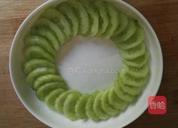 蒸火腿肠和瓜片的做法图解4