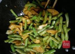 土豆豆角焖面的做法图解7