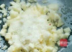 奶香苹果煎饼的做法图解3