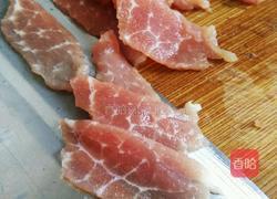香菇炒肉的做法图解3