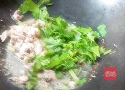 芹菜瘦肉炒米粉的做法图解4
