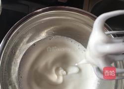 八寸戚风蛋糕的做法图解5