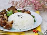 黄焖鸡米饭