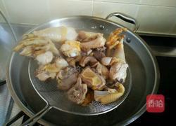 香菇炖鸡汤的做法图解3