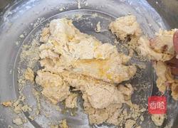 豆沙面包的做法图解2
