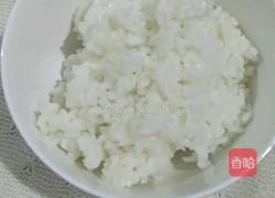 五彩炒饭的做法图解1