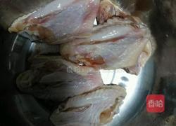 豉油鸡翅的做法图解1