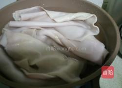 水晶皮冻的做法图解1