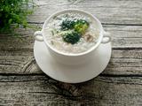 鱿鱼西兰花瘦肉粥