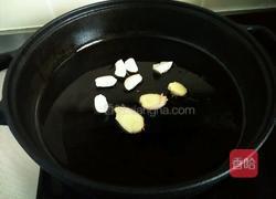红烧鲫鱼的做法图解3
