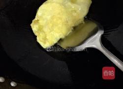 番茄鸡蛋包心菜炒面的做法图解2