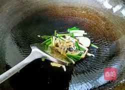 葱姜炒蟹的做法图解4