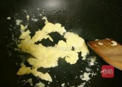 洋葱炒蛋的做法图解3